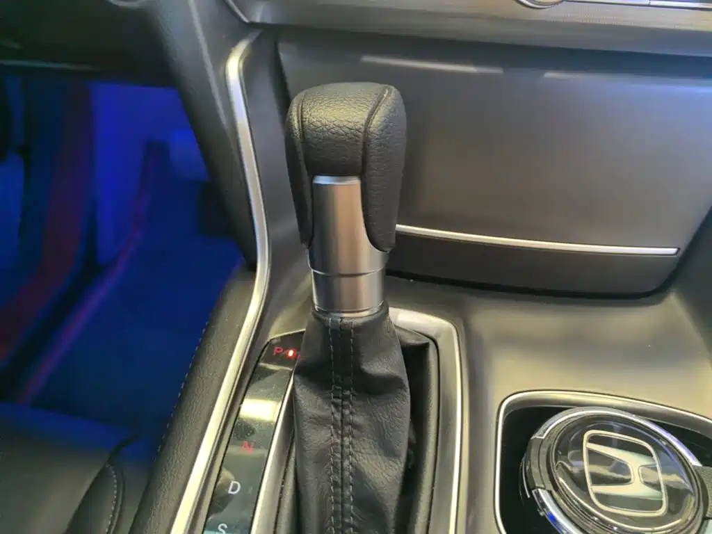 Honda Accord 2023 — фото 14