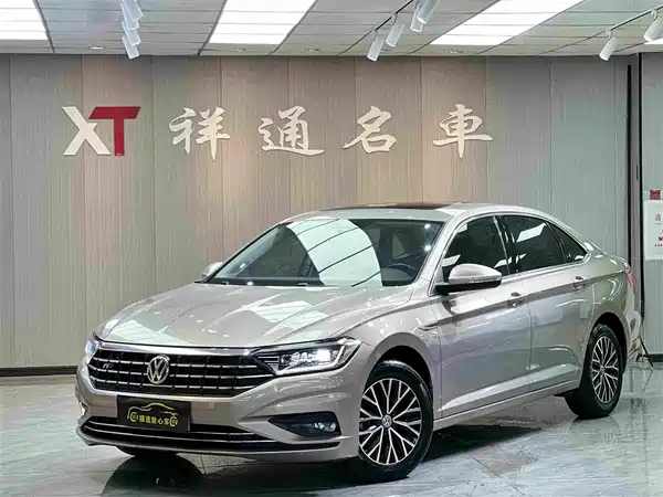 Volkswagen Sagitar 2019