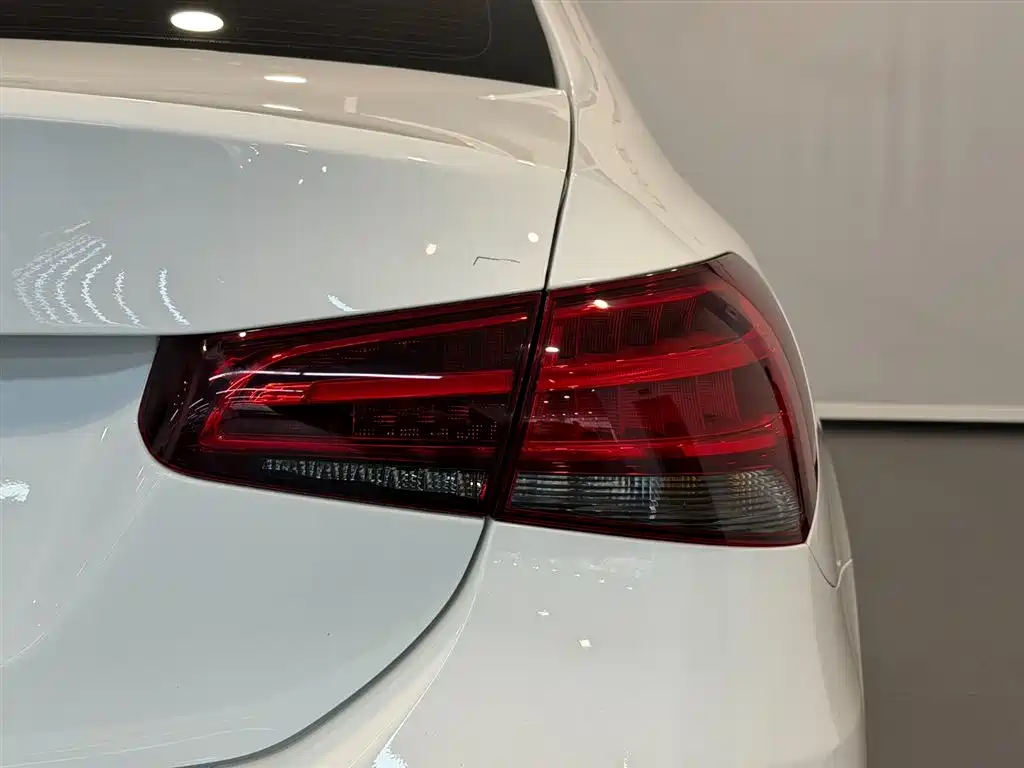 Mercedes-Benz A-Class 2019 — фото 14