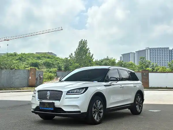 Lincoln Corsair 2023