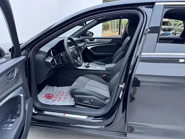 Audi A6L New Energy 2023