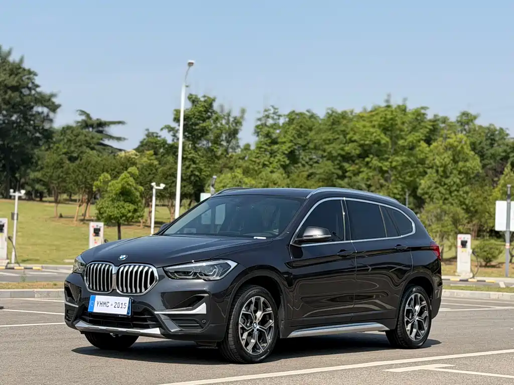 BMW X1 2023 — фото 1