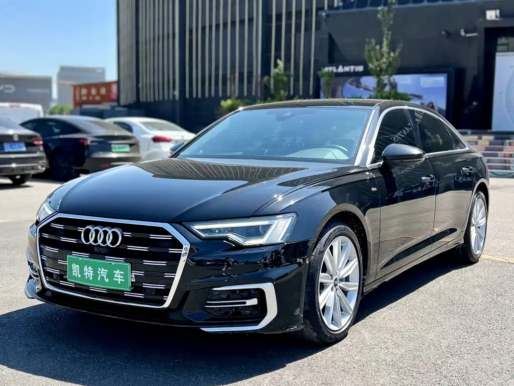 Audi A6L 2023 — фото 1