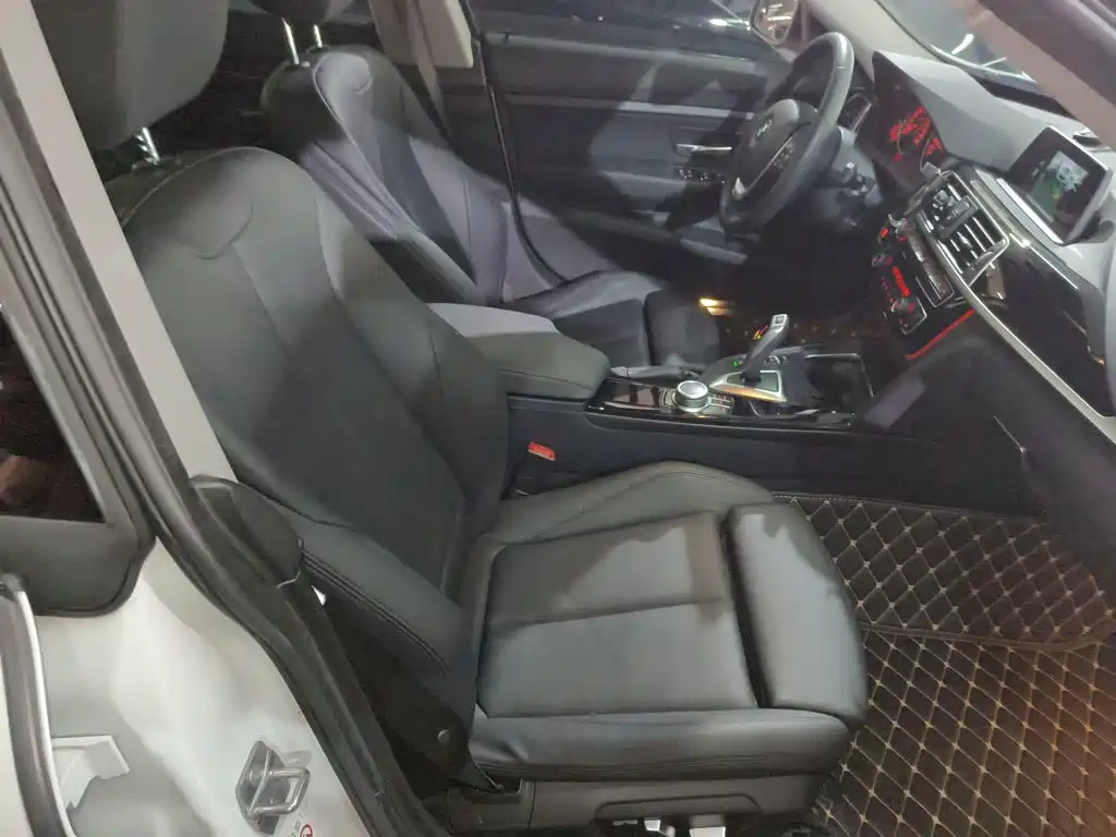 BMW 3 Series GT 2019 — фото 20