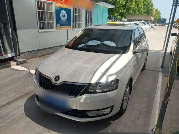 Skoda Rapid 2016
