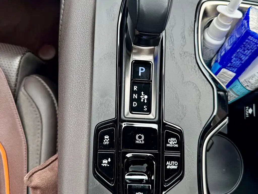 Lexus RX New Energy 2023 — фото 18