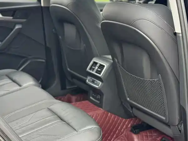 Audi Q5L 2022