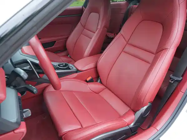 Porsche 911 2024
