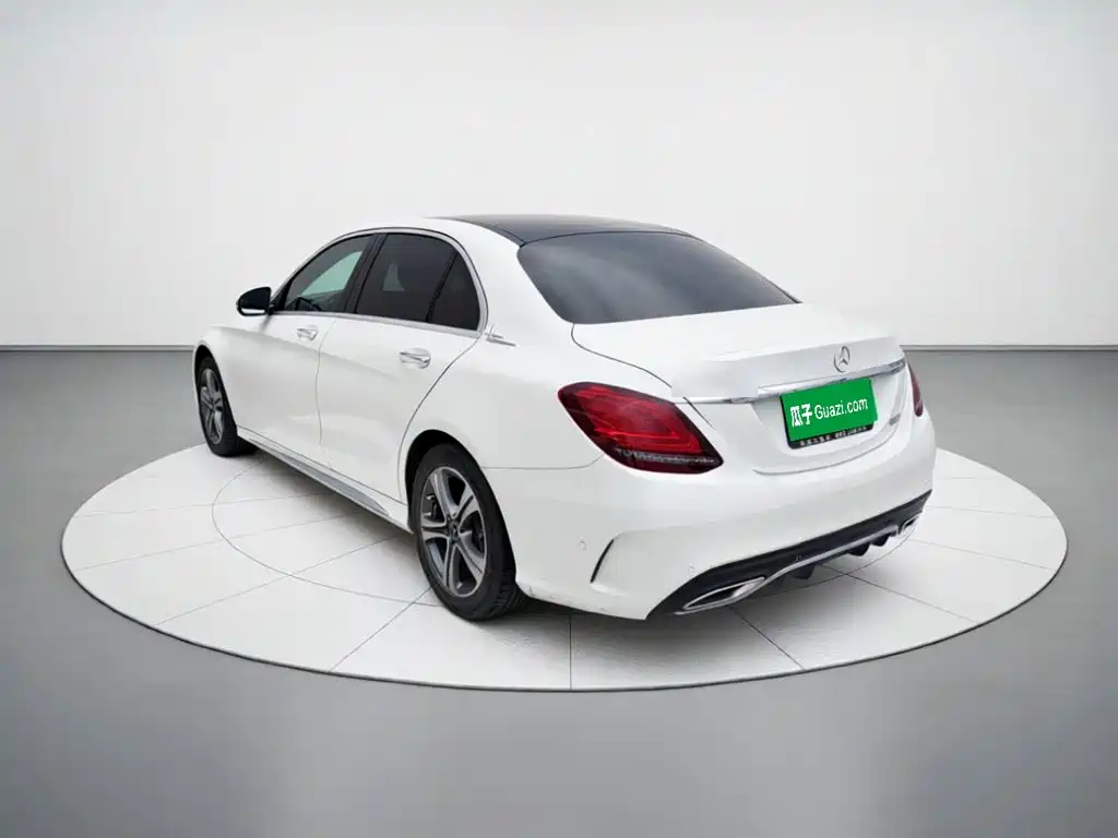 Mercedes-Benz C-Class 2021 — фото 4