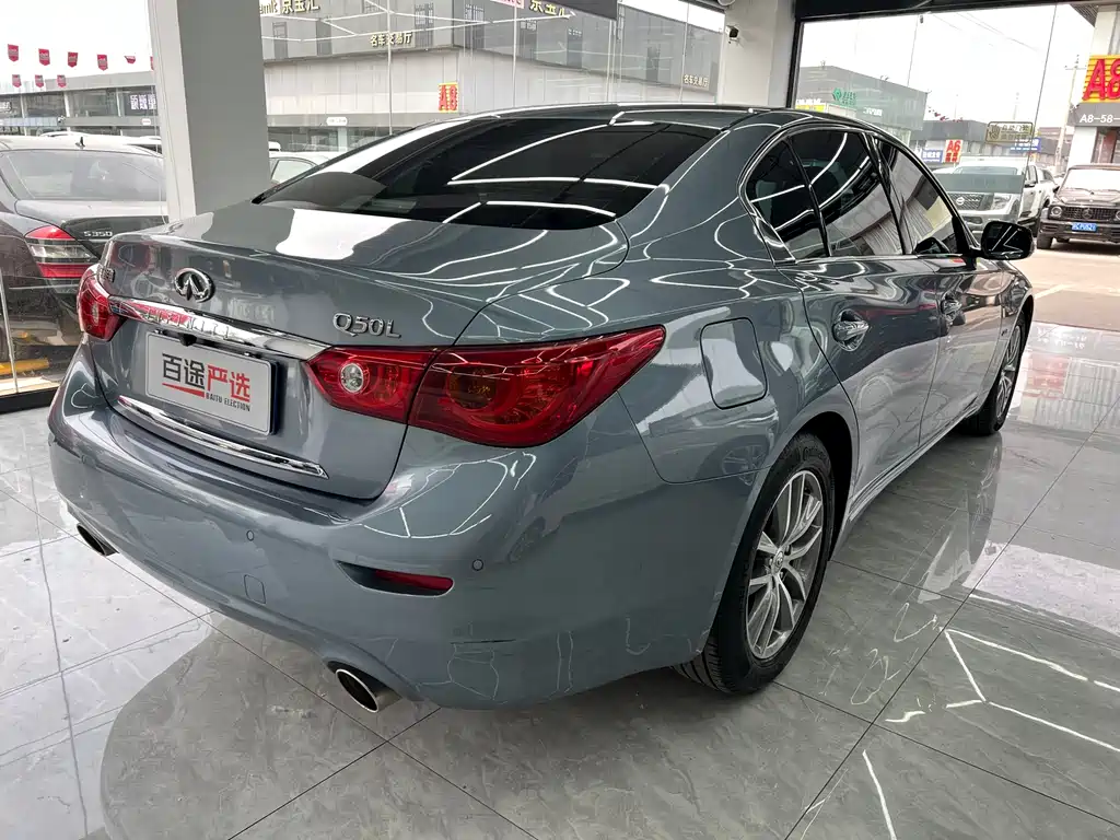Infiniti Q50L 2016 — фото 18