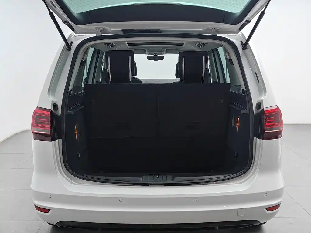 Volkswagen Sharan 2018 — фото 16