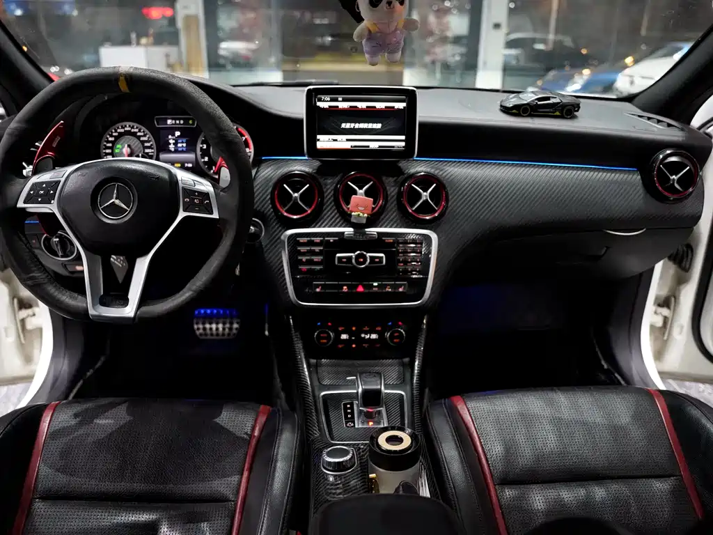 Mercedes-Benz A-Class AMG 2014 — фото 12