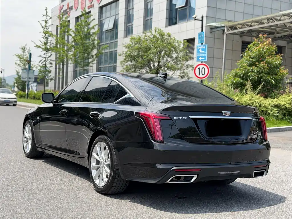 Cadillac CT5 2023 — фото 14