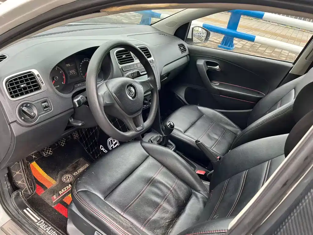 Volkswagen Polo 2016
