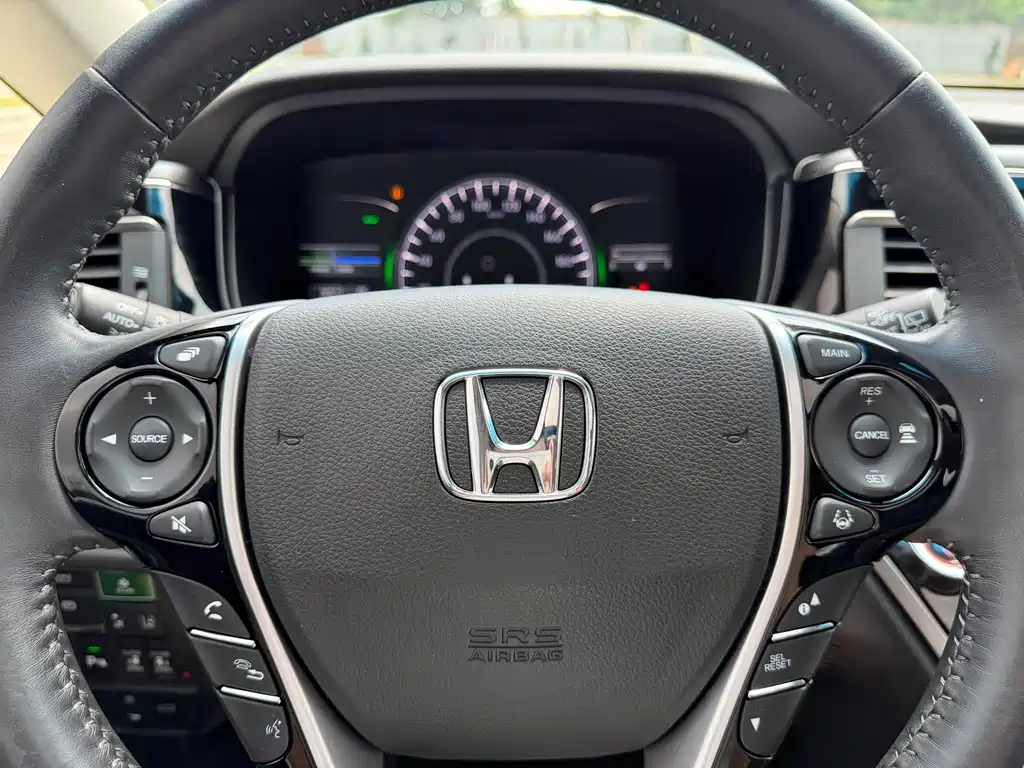 Honda Elysion 2021 — фото 12