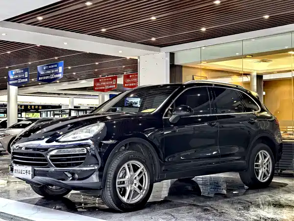Porsche Cayenne 2011