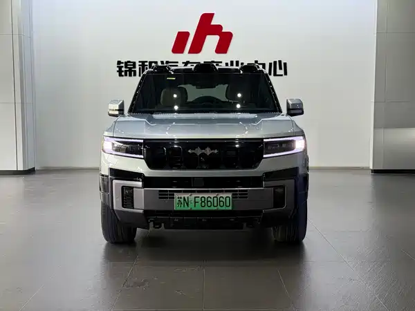 Fangchengbao Leopard 8 2024