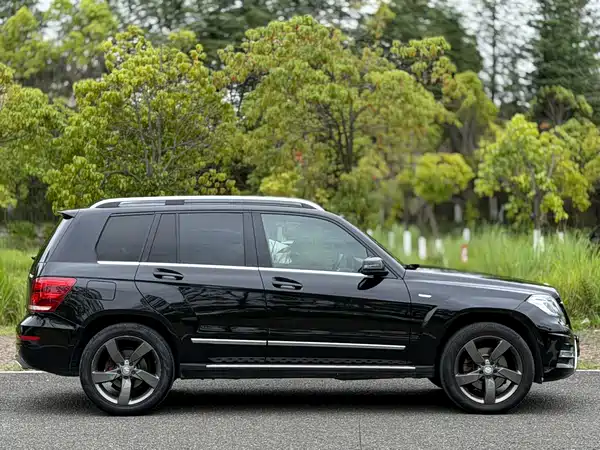 Mercedes-Benz GLK-Class 2015