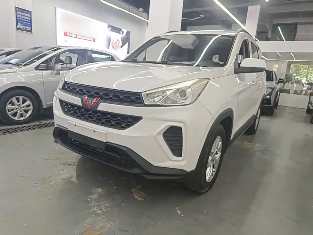 Wuling Hongguang S3 2019 — фото 2