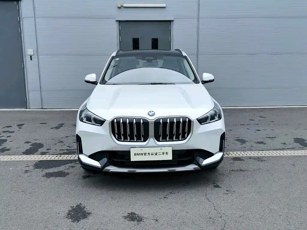 BMW X1 2025