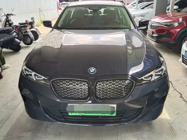 BMW i3 2024