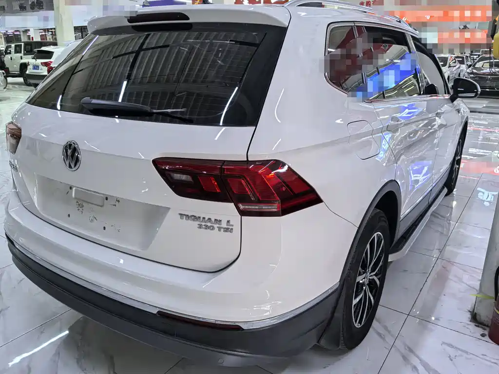 Volkswagen Tiguan L 2018 — фото 6