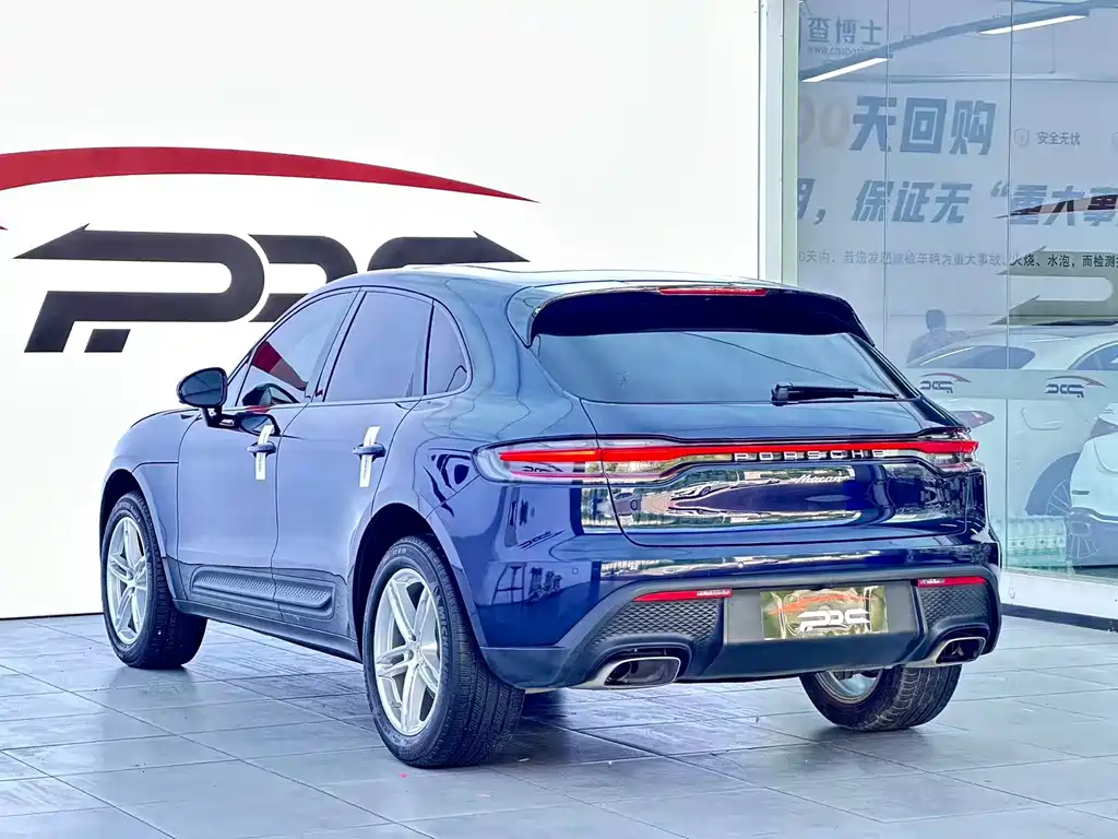 Porsche Macan 2022 — фото 22