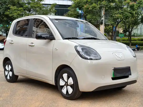 Wuling Hongguang MINIEV 2025