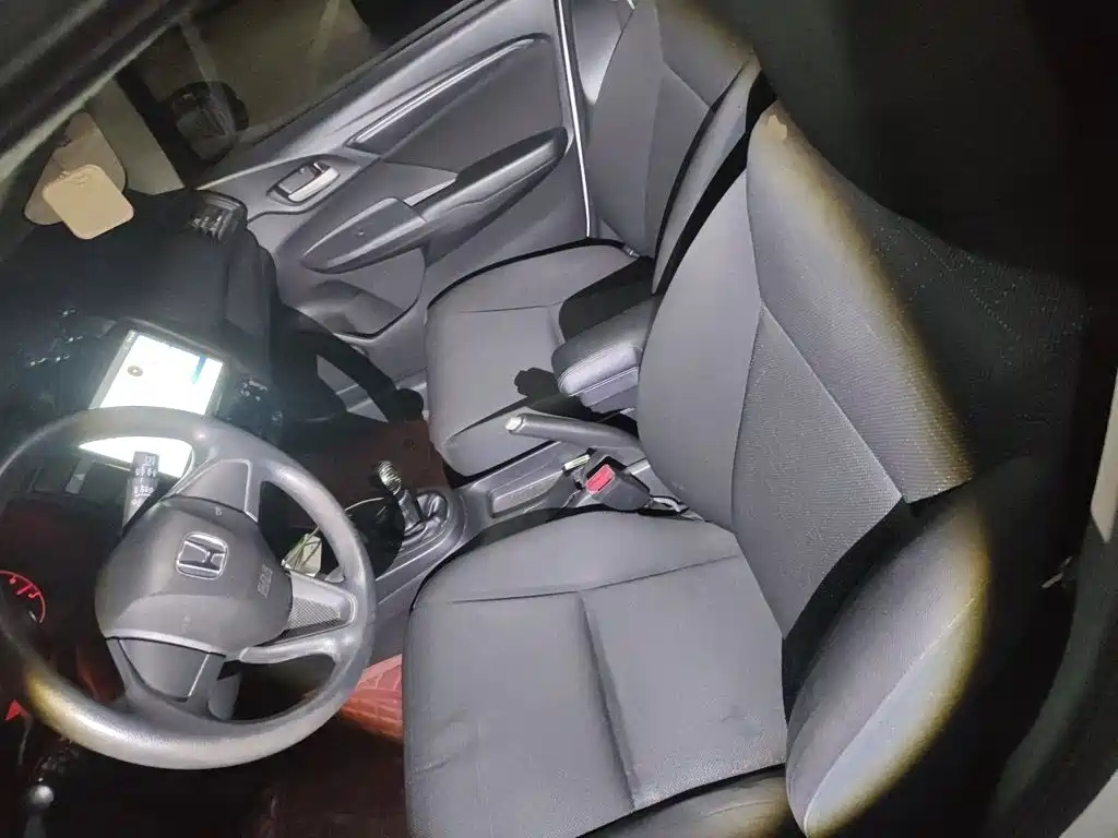 Honda Fit 2018 — фото 12