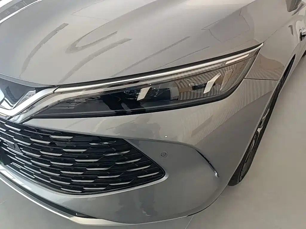 BYD Qin L 2025 — фото 18
