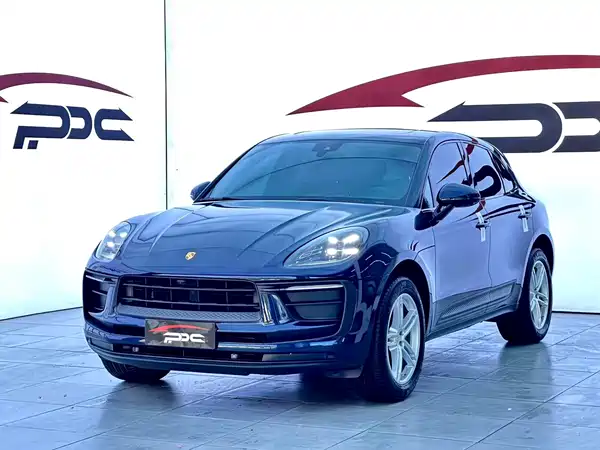 Porsche Macan 2022
