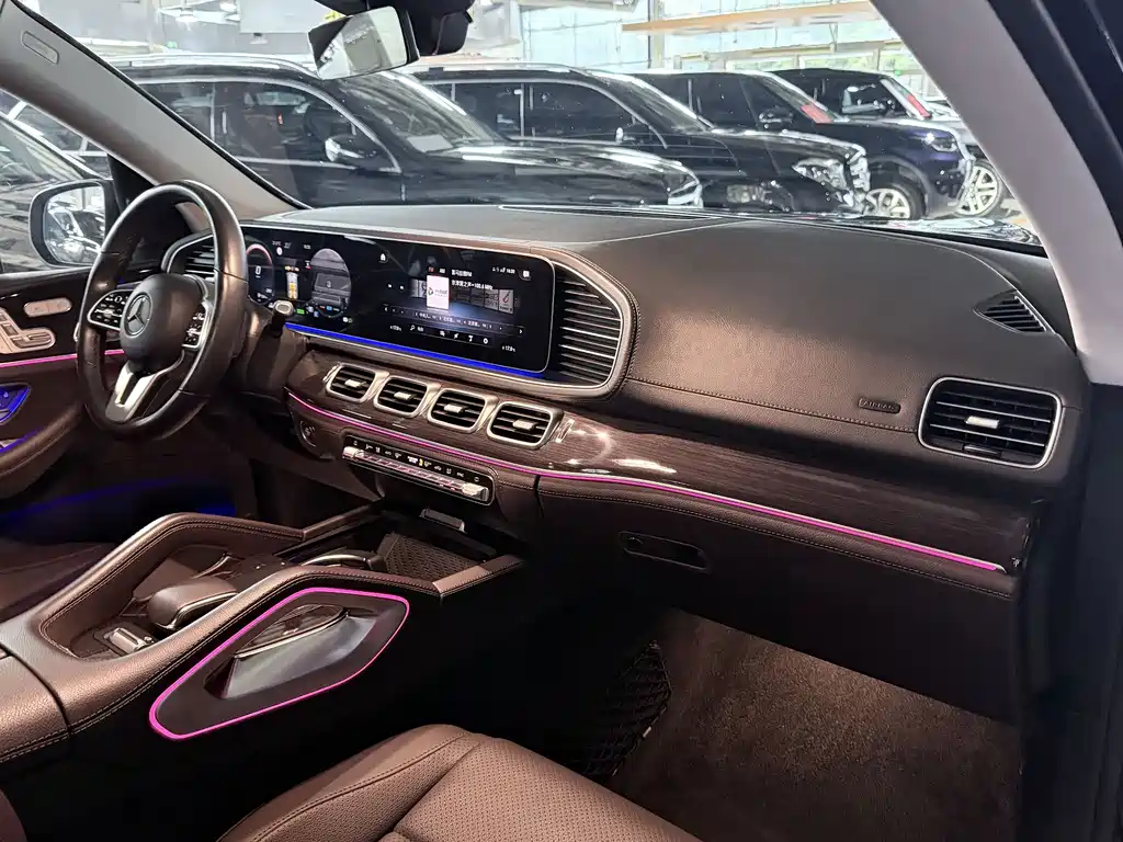 Mercedes-Benz GLS 2021 — фото 11