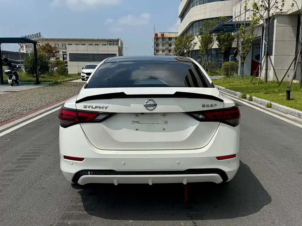 Nissan Sylphy 2020 — фото 5