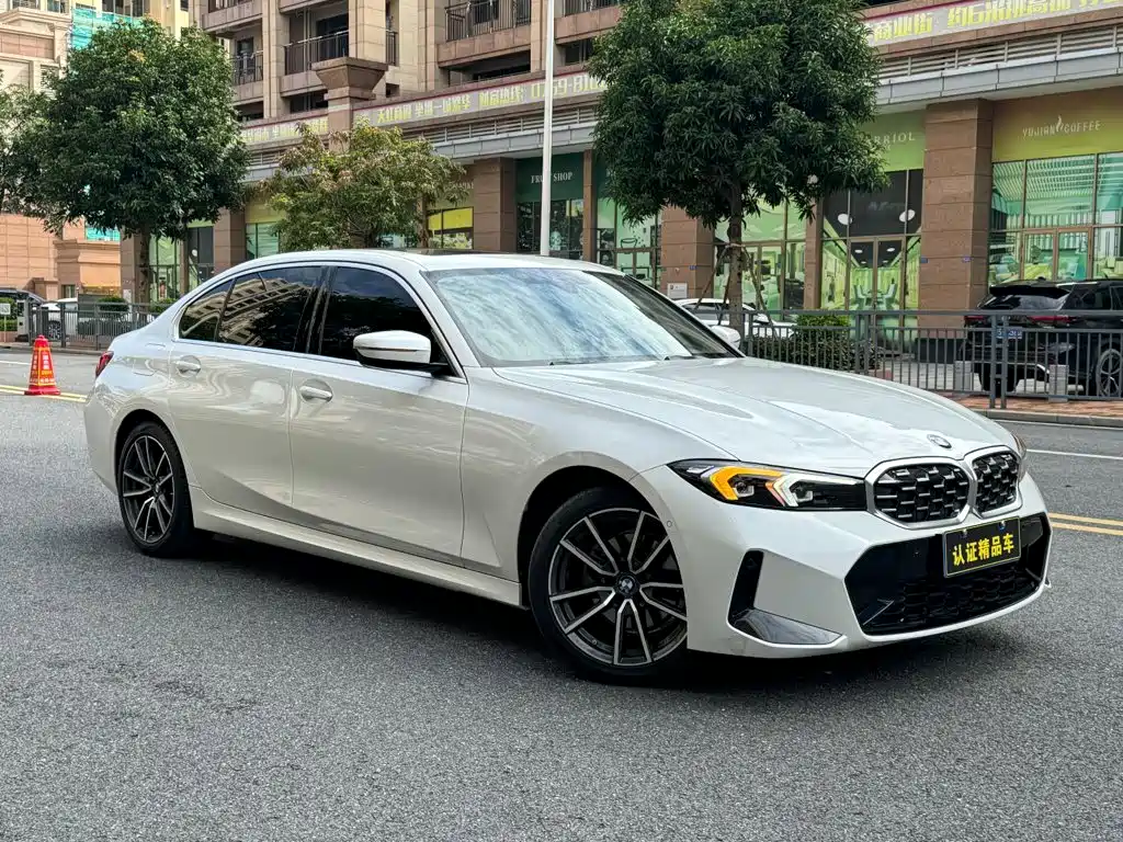 BMW 3 Series 2024