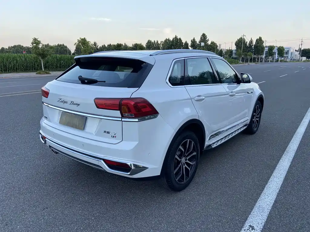 Zotye Damai X7 2017 — фото 4