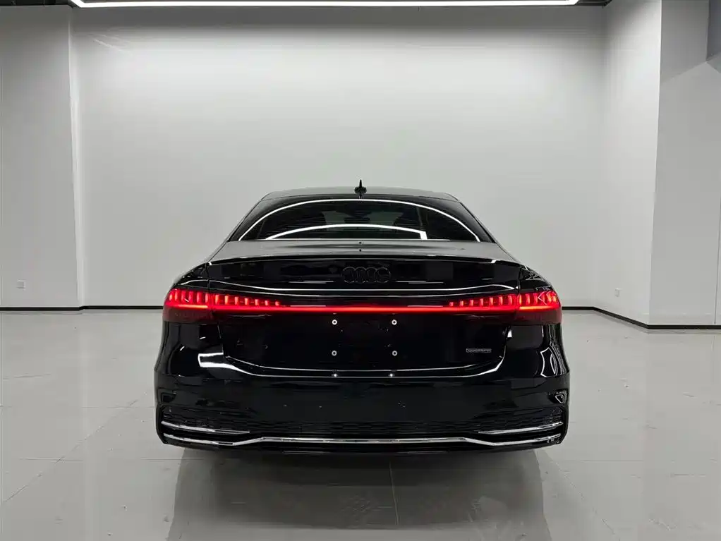 Audi A7L 2024 — фото 5