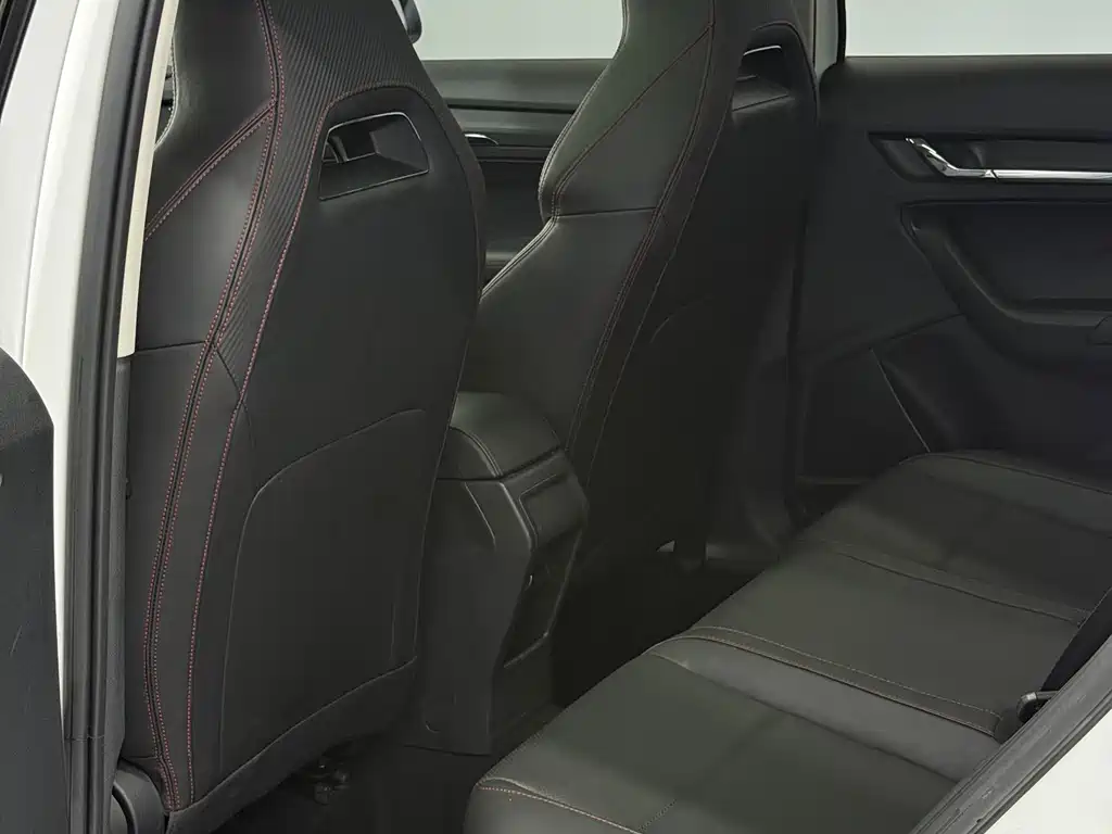 Skoda Kamiq 2021 — фото 13