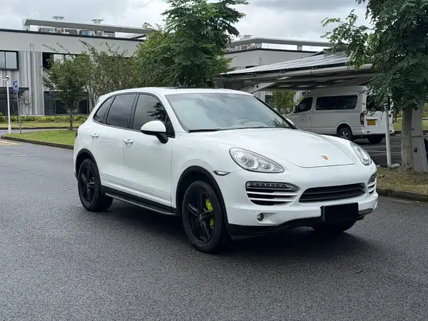 Porsche Cayenne 2013