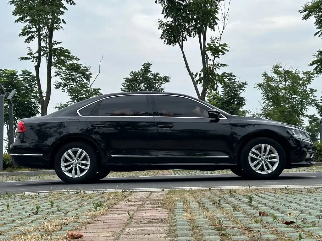 Volkswagen Passat 2016