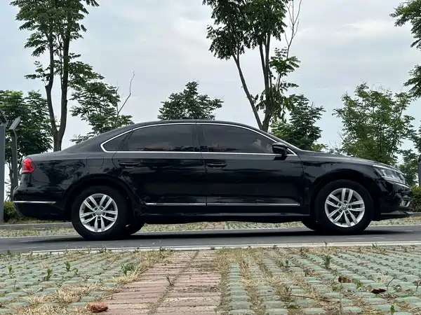 Volkswagen Passat 2016