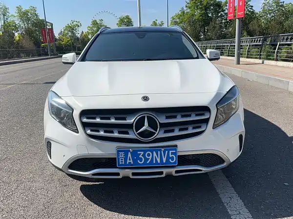 Mercedes-Benz GLA 2018
