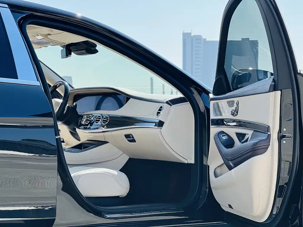 Mercedes-Benz Maybach S-Class 2019 — фото 6