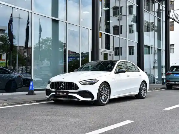 Mercedes-Benz C-Class AMG 2025