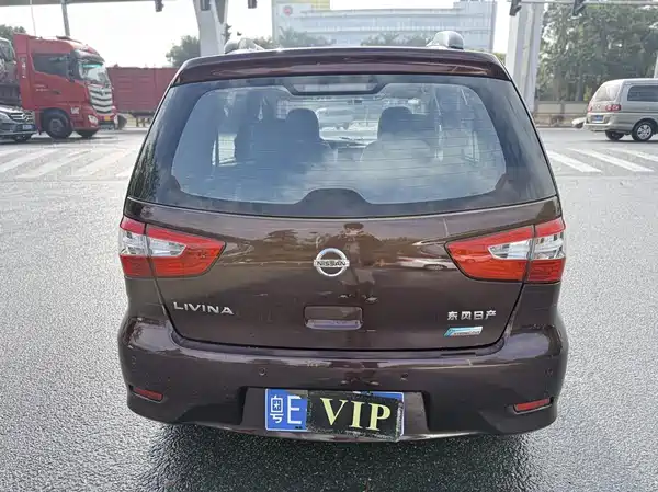 Nissan Livina 2013