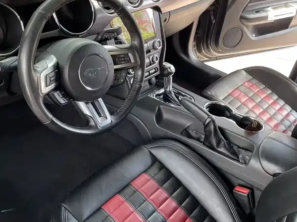 Ford Mustang 2015