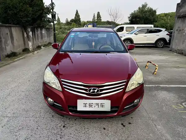 Hyundai Yuedong 2011