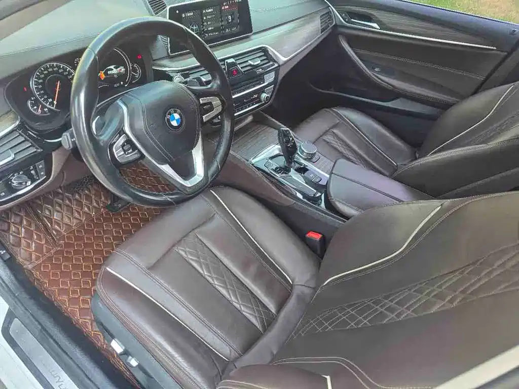 BMW 5 Series 2018 — фото 4