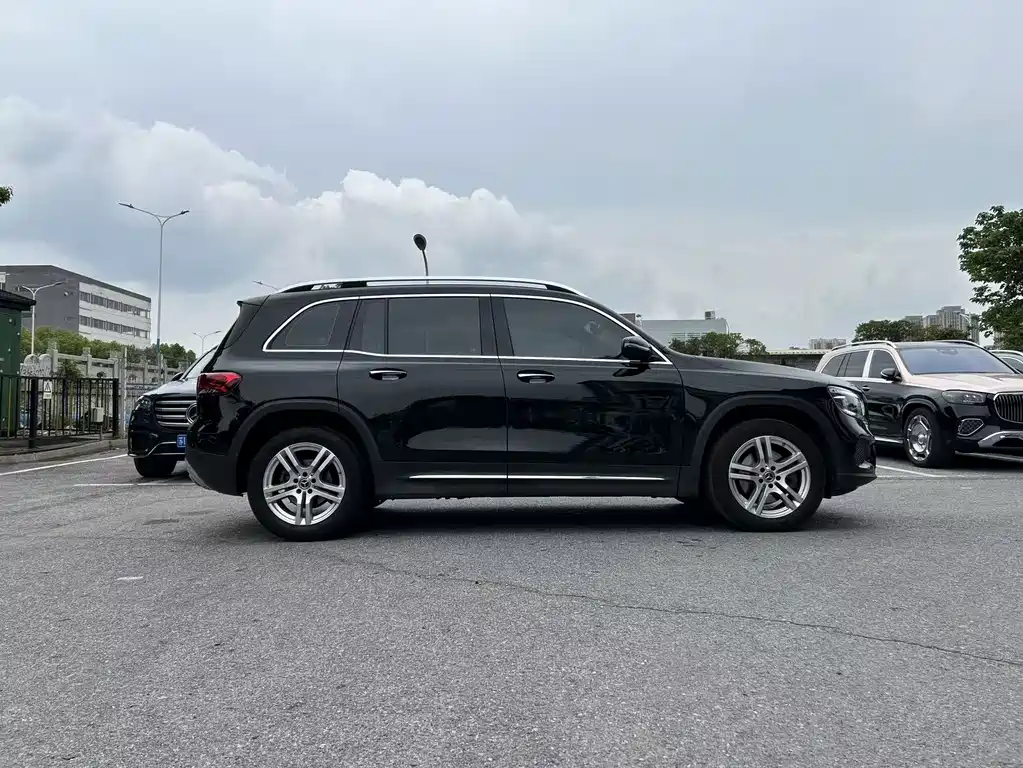 Mercedes-Benz GLB 2022 — фото 4