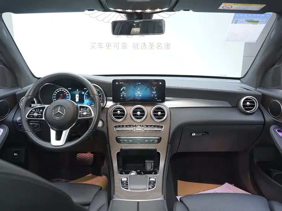 Mercedes-Benz GLC 2020 — фото 10
