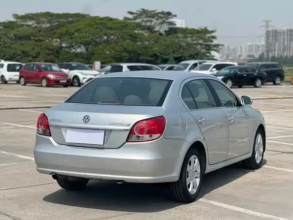 Volkswagen Lavida 2010